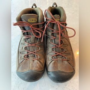 Keen Hiking Boots